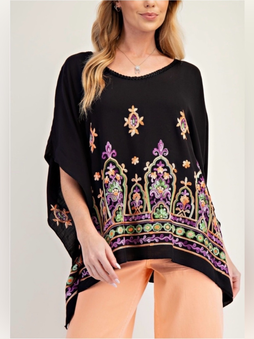 NWT Easel Black Embroidered Rayon Challis Poncho-Style Tunic Size Medium